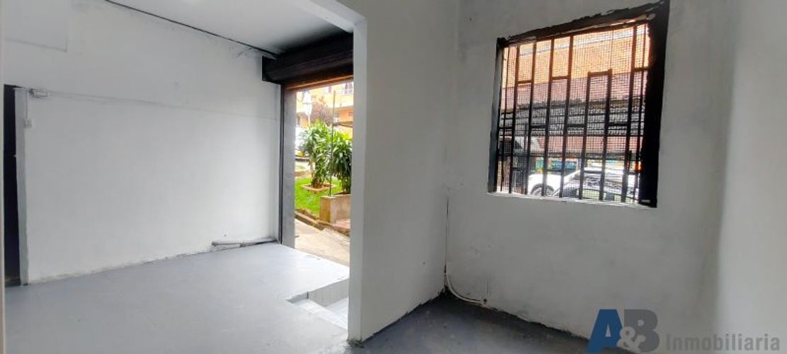 Local en arriendo en Manrique, Medellín - Miniatura 3