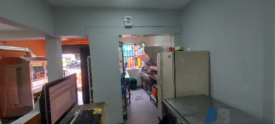 Local en arriendo en Manrique, Medellín - Miniatura 5