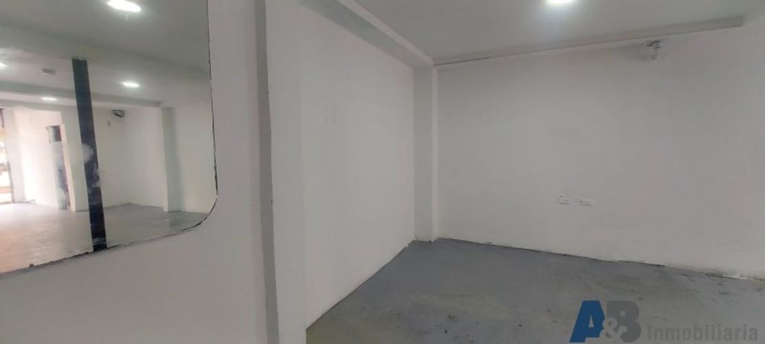 Local en arriendo en Manrique, Medellín - Miniatura 10