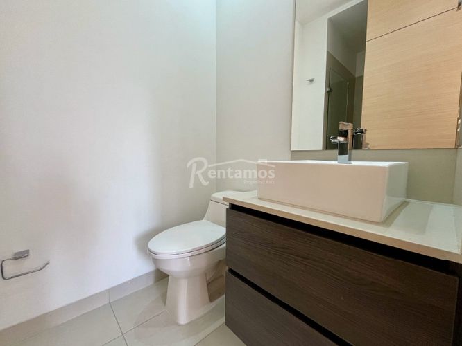 Apartamento en Arriendo en El Poblado, Medellín - Miniatura 13