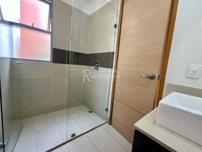 Apartamento en Arriendo en El Poblado, Medellín - Miniatura 17
