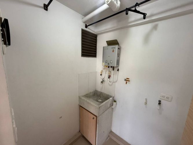 Apartamento en Arriendo en Tres esquinas, Sabaneta - Miniatura 17