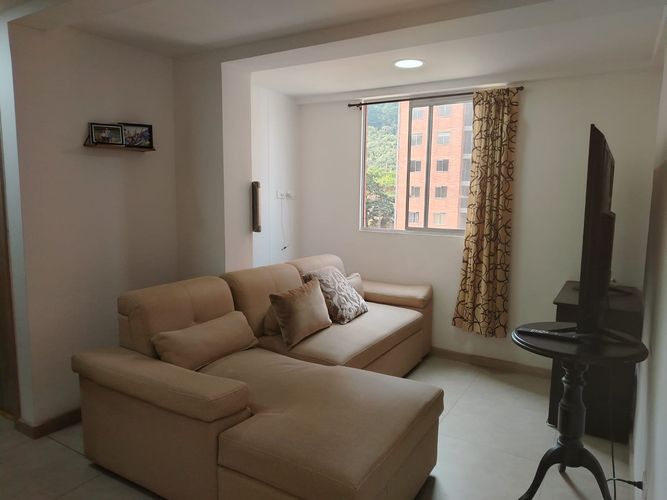 Apartamento en  Venta en Las Lomitas, Bello - Miniatura 2