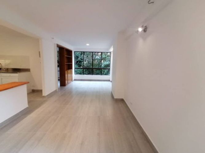 Apartamento en Arriendo en San Lucas, Medellín - Miniatura 2