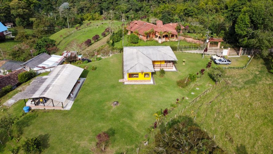 Finca en  Venta en Tribunas corcega, Filandia - Miniatura 3