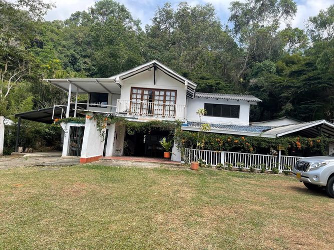 Finca en  Venta en Cali - Imagen 1