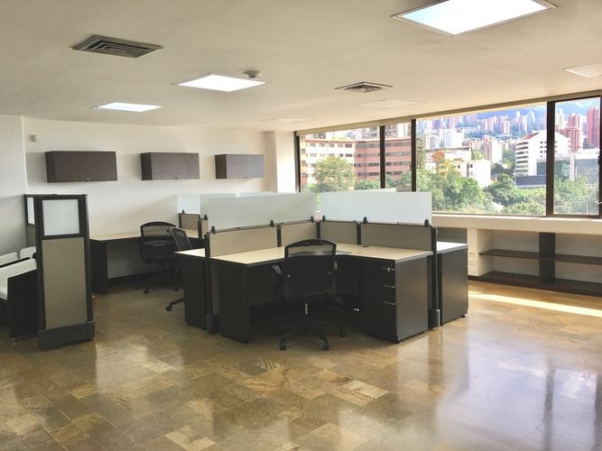 Oficina en venta en El Poblado, Medellín - Imagen 1