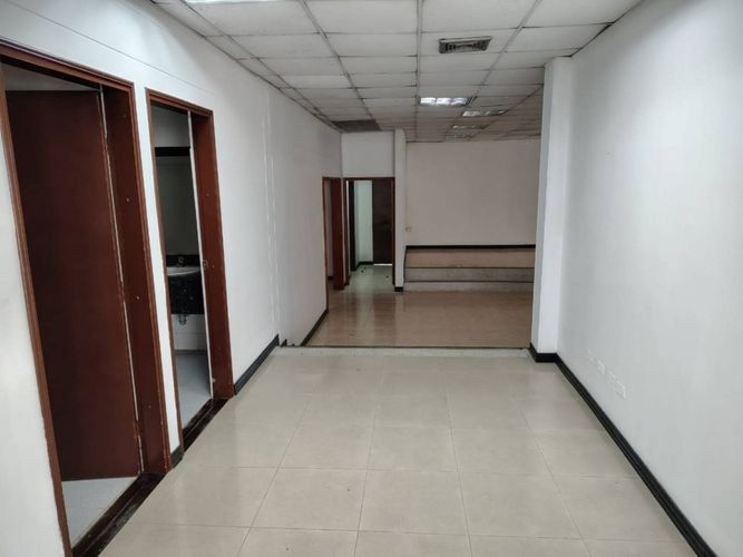 Local en Arriendo en Aeropuerto, Pereira - Miniatura 11