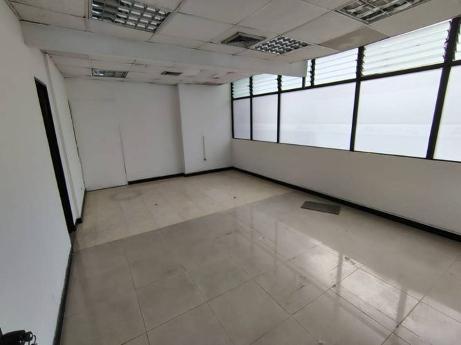 Local en Arriendo en Aeropuerto, Pereira - Miniatura 13