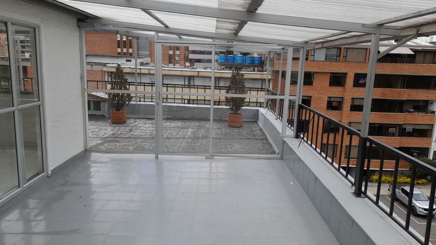 Oficina en Arriendo en Zona chapinero, Bogotá - Miniatura 2