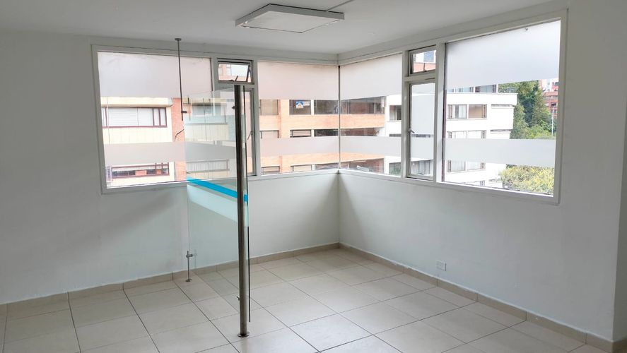 Oficina en Arriendo en Zona chapinero, Bogotá - Miniatura 4