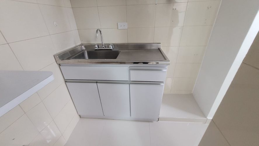 Oficina en arriendo en Chapinero, Bogotá - Miniatura 8