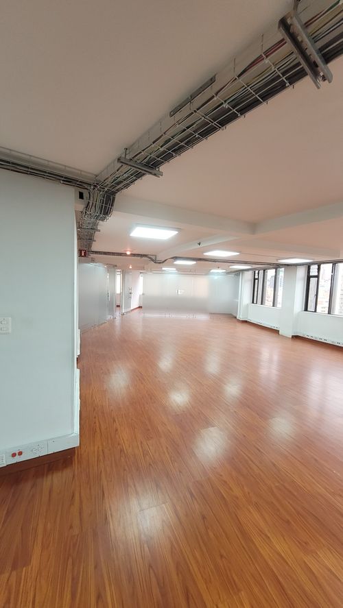 Oficina en arriendo en Chapinero, Bogotá - Miniatura 11
