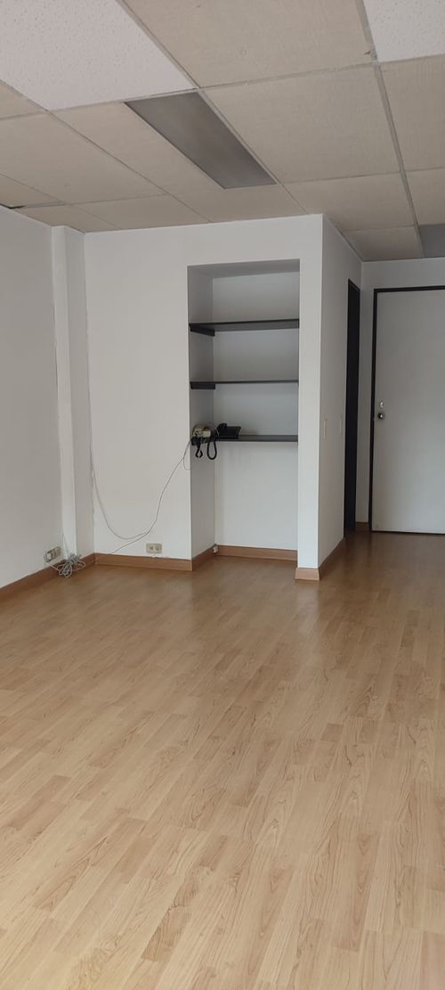Oficina en Venta en Usaquen, Bogotá - Miniatura 3