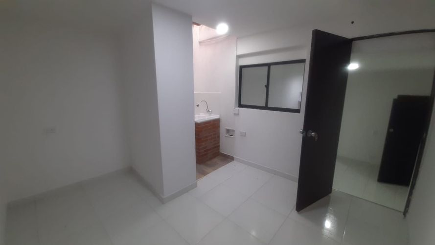Apartaestudio en Arriendo en Robledo, Medellín - Miniatura 6