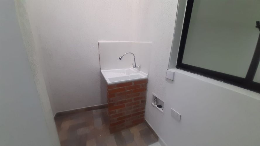 Apartaestudio en Arriendo en Robledo, Medellín - Miniatura 7