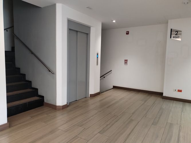 Edificio en  Arriendo en Cedritos, Bogotá - Miniatura 15