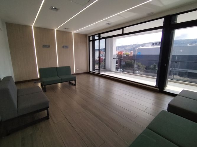 Edificio en  Arriendo en Cedritos, Bogotá - Miniatura 19