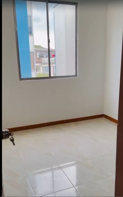 Apartamento en Venta en Poblado de confaunion, Palmira - Miniatura 4