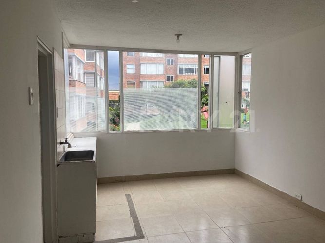 Local en Venta en Zona Noroccidente, Bogotá - Miniatura 2