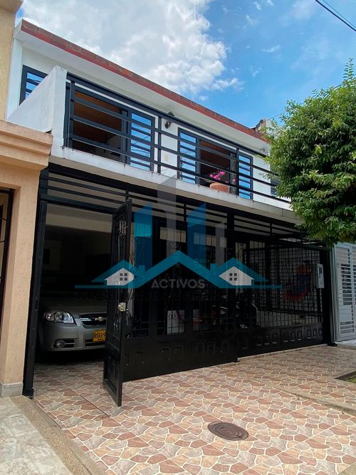Casa en venta en Girardot - Imagen 1