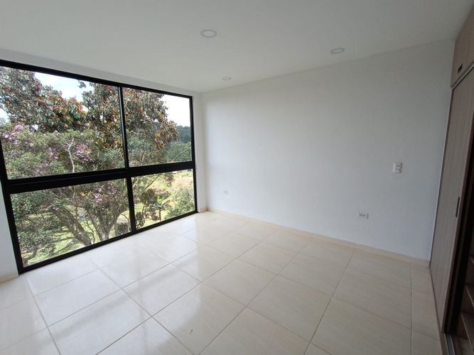 Finca en Arriendo en San isidro, Guarne - Miniatura 3