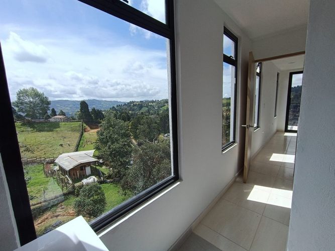 Finca en Arriendo en San isidro, Guarne - Miniatura 17