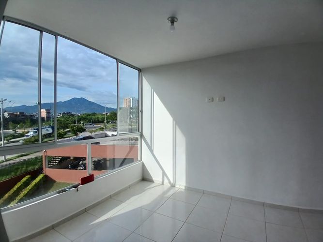 Apartamento en Arriendo en Condina, Pereira - Miniatura 2