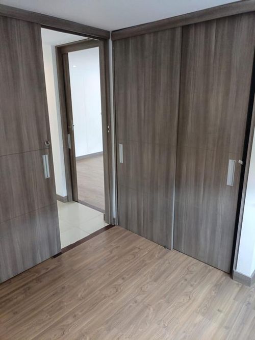 Apartamento en Arriendo en Loma del Esmeraldal, Envigado - Miniatura 3