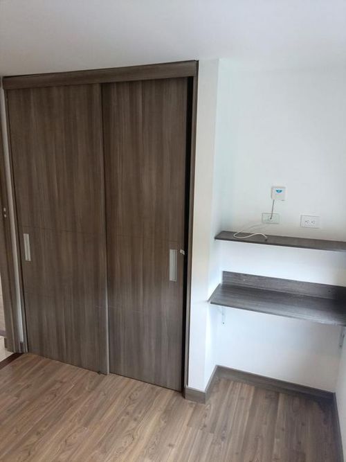 Apartamento en Arriendo en Loma del Esmeraldal, Envigado - Miniatura 4