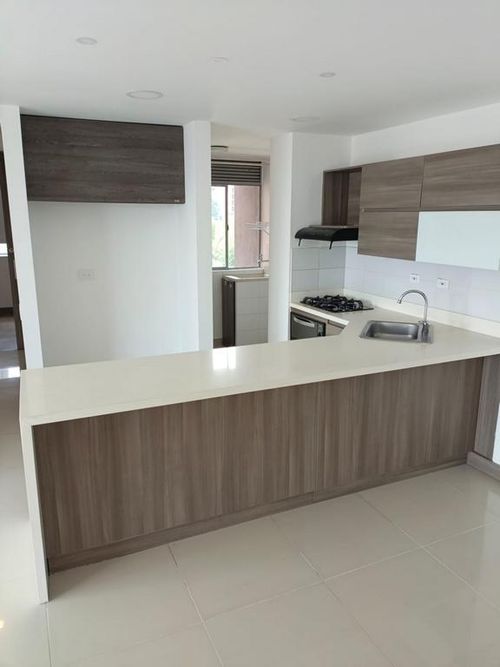 Apartamento en Arriendo en Loma del Esmeraldal, Envigado - Miniatura 5