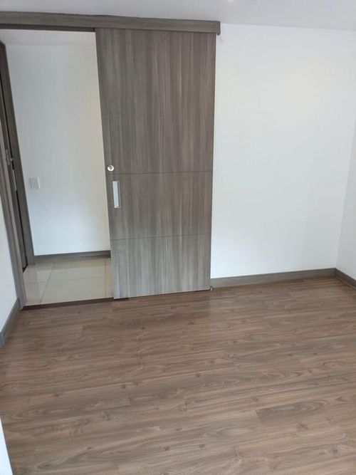 Apartamento en Arriendo en Loma del Esmeraldal, Envigado - Miniatura 10