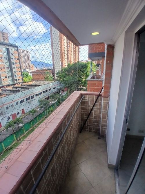 Apartamento en Arriendo en Los colores, Medellín - Miniatura 18