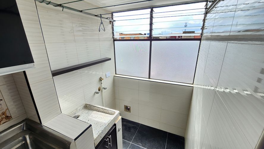 Apartamento en Arriendo en Centro Comercial Centro Suba, Bogotá - Miniatura 16