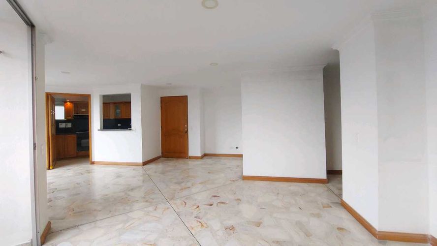 Apartamento en  Arriendo en Medellín - Miniatura 4