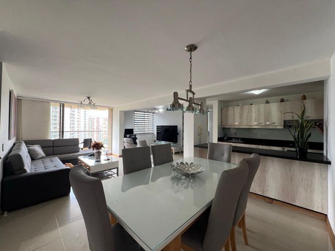 Apartamento en Venta en Loma de los bernal, Medellín - Miniatura 3