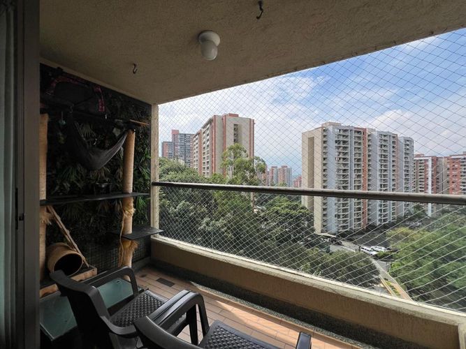 Apartamento en Venta en Loma de los bernal, Medellín - Miniatura 4