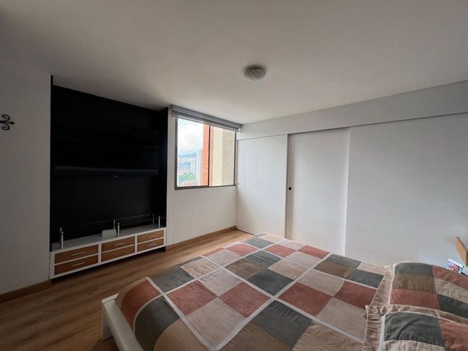 Apartamento en Venta en Loma de los bernal, Medellín - Miniatura 17