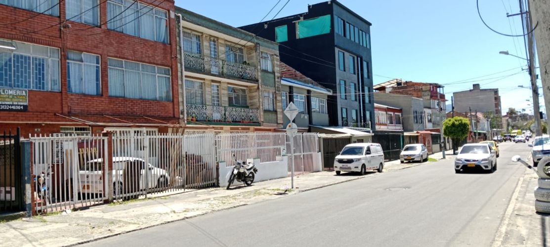 Casa en  Venta en Siete de agosto, Bogotá - Miniatura 2