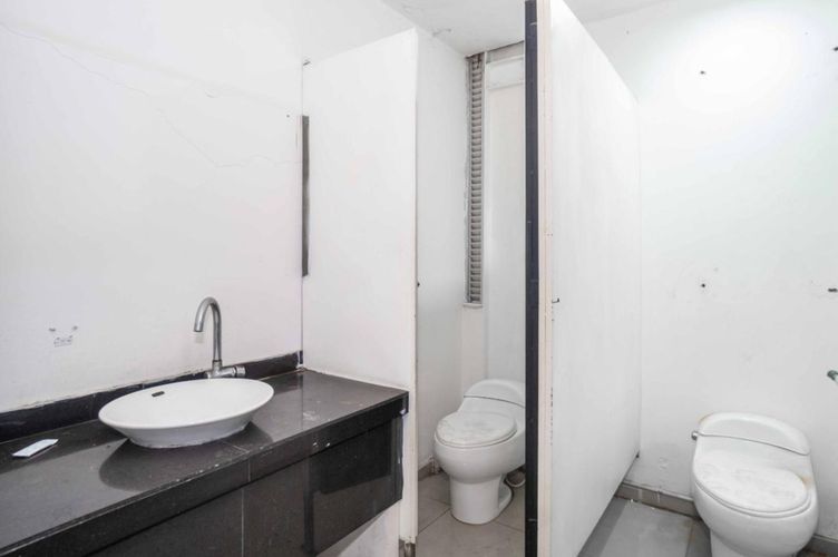 Local en  Venta en Granada, Yumbo - Miniatura 5