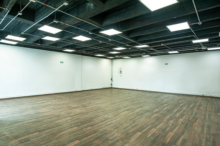 Oficina en venta en Usaquen, Bogotá - Miniatura 4