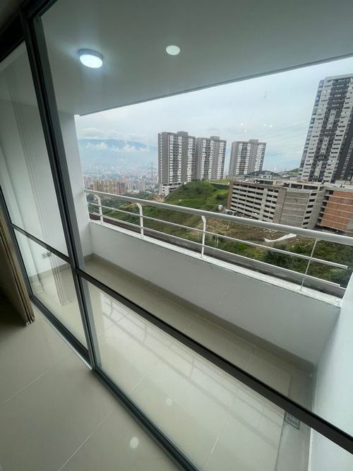 Apartamento en Arriendo en Calasanz, Medellín - Miniatura 5