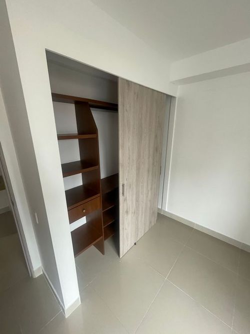 Apartamento en Arriendo en Calasanz, Medellín - Miniatura 8