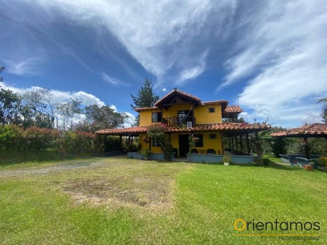 Finca en Arriendo en El carmen de viboral - Imagen 1