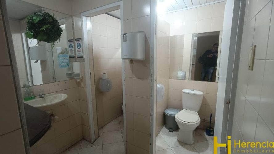 Local en  Arriendo en Laureles, Medellín - Miniatura 10