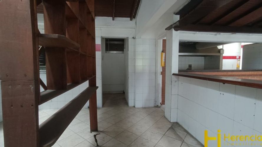 Local en  Arriendo en Laureles, Medellín - Miniatura 14