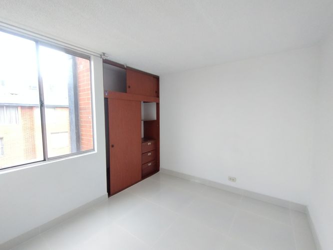 Apartamento en Arriendo en Castilla, Bogotá - Miniatura 14