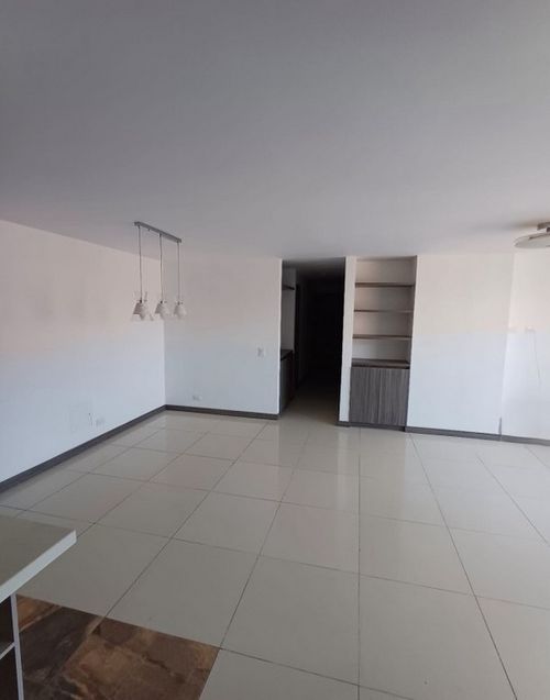 Apartamento en Arriendo en La pilarica, Medellín - Miniatura 3