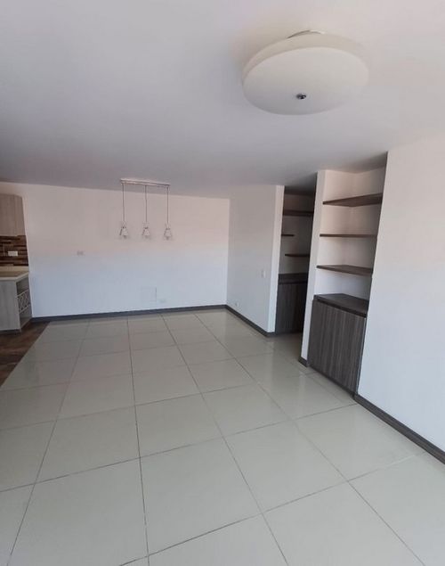 Apartamento en Arriendo en La pilarica, Medellín - Miniatura 4
