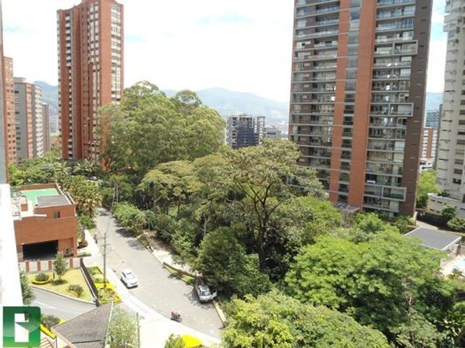 Apartamento en Arriendo en Los Balsos, Medellín - Miniatura 19
